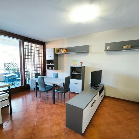Casa Michi Apartment Verbania Bagian luar foto
